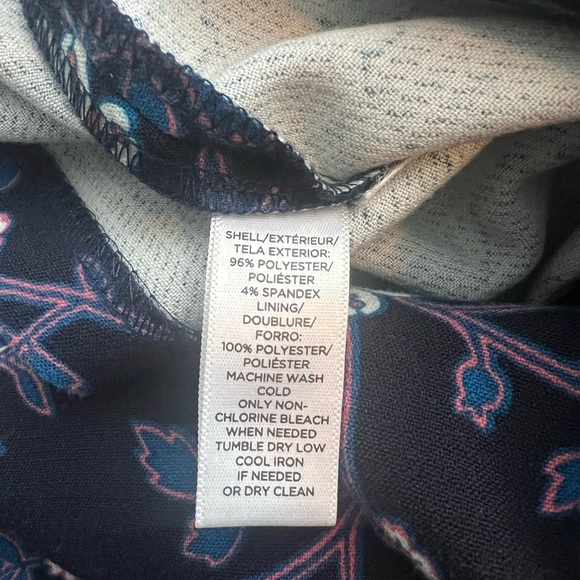 EUC - Loft - navy floral sheath dress - size 12 petite - Picture 7 of 7